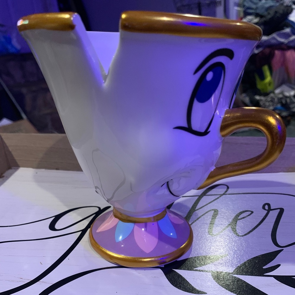 Disney Beauty & The Beast “Tea Cup” Chip Mug with Gold Accents